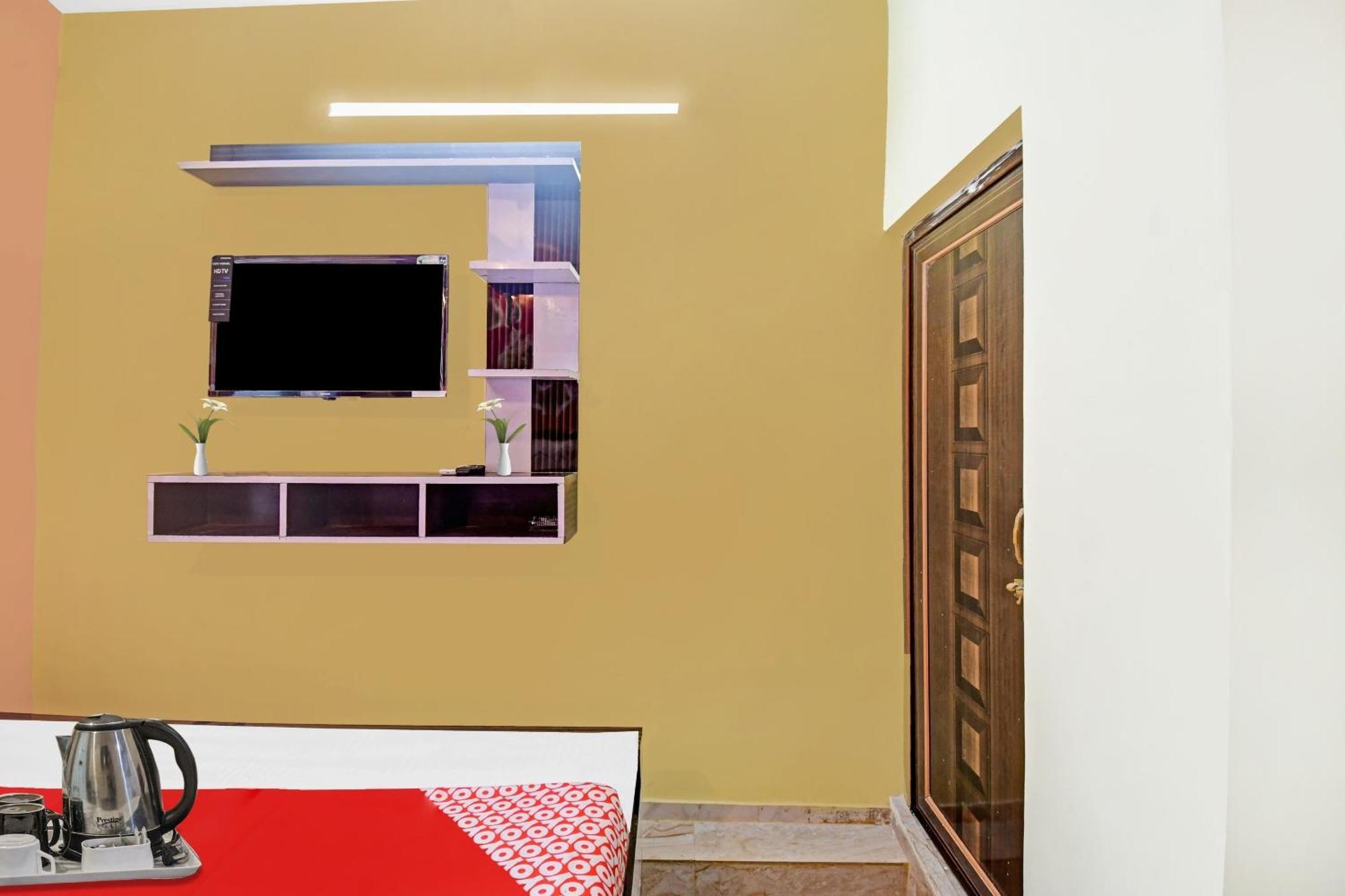 O Ankan Regency Near Acropolis Mall 3*